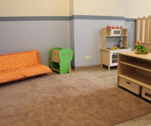 Sitzecke und Spielküche